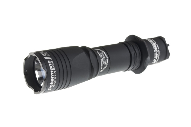 Фонарь Armytek Dobermann XP-L