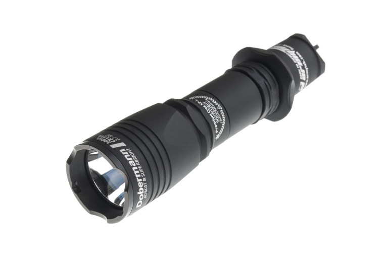 Фонарь Armytek Dobermann XP-L