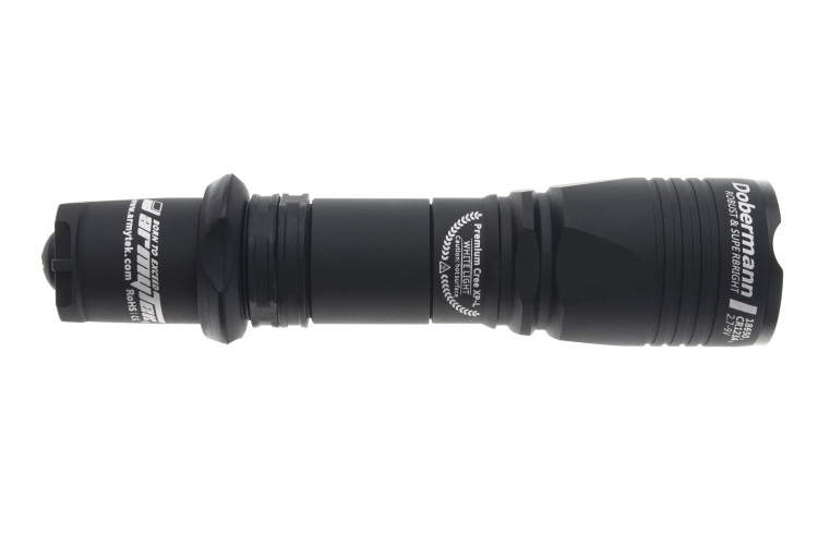 Фонарь Armytek Dobermann XP-L