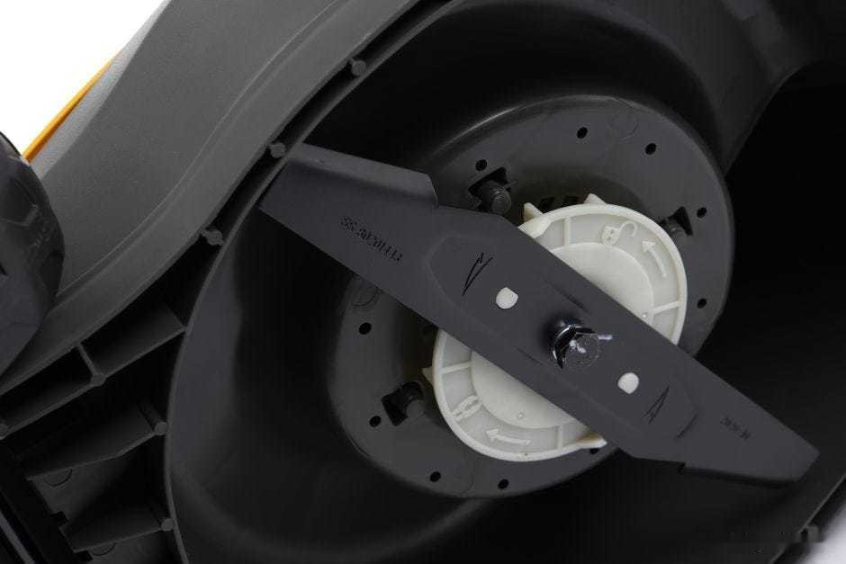 Газонокосилка Stiga Collector 136e Kit 291342068/ST2 (с 2-мя АКБ)