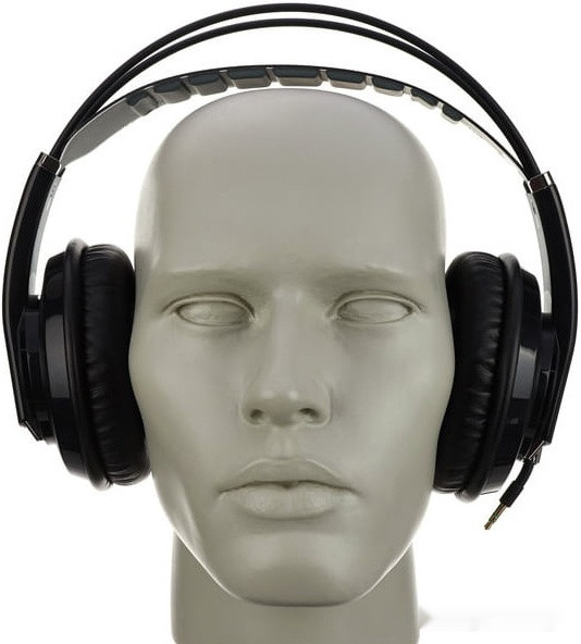 Наушники Superlux HD681 EVO (черный) Наушники Superlux HD681 EVO (черный)