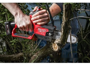 Аккумуляторная пила Milwaukee M12 FHS-0 4933472211 (без АКБ)