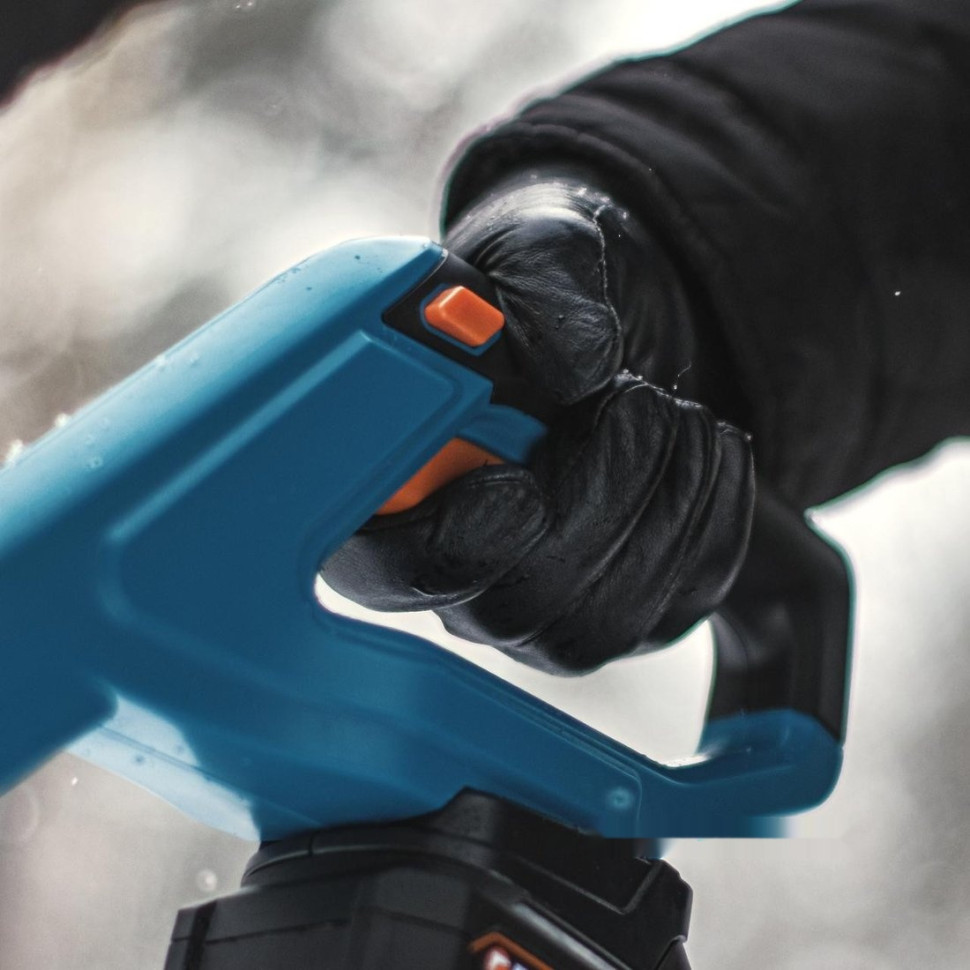 Снегоуборщик BORT BSF-30 (без АКБ) Снегоуборщик BORT BSF-30 (без АКБ)