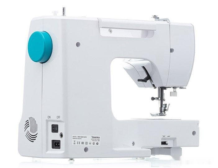 Компьютерная швейная машина Chayka New Wave 4270 Компьютерная швейная машина Chayka New Wave 4270
