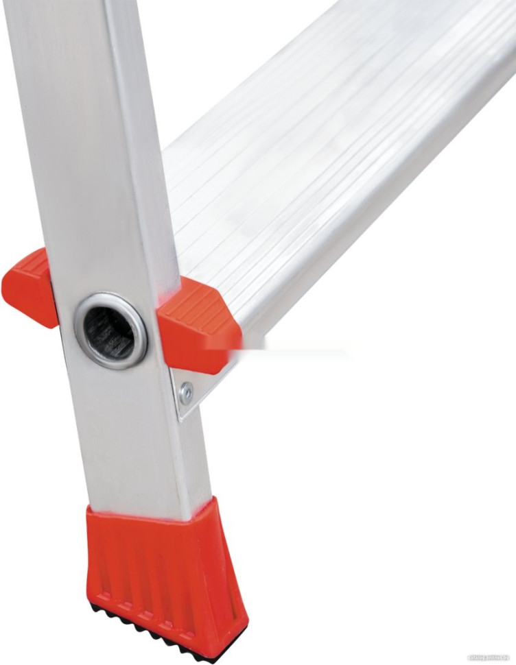 Лестница-стремянка Новая Высота NV 3117 (8 ступеней) Лестница-стремянка Новая Высота NV 3117 (8 ступеней)