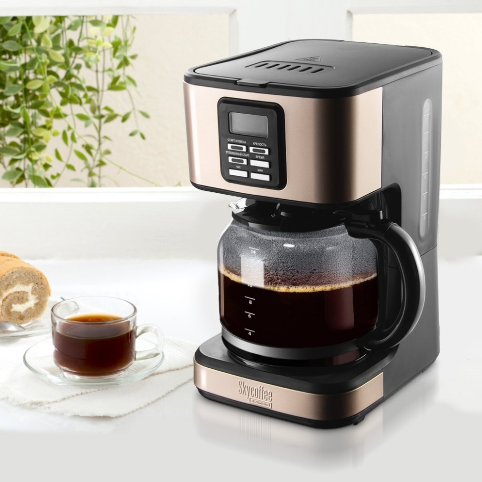Капельная кофеварка Redmond SkyCoffee RCM-M1525S Капельная кофеварка Redmond SkyCoffee RCM-M1525S