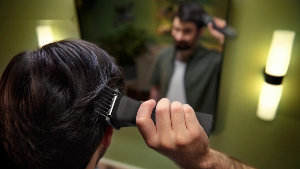 Машинка для стрижки волос Philips All-in-One Trimmer Series 7000 MG7950/15 Машинка для стрижки волос Philips All-in-One Trimmer Series 7000 MG7950/15