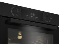 Духовой шкаф Beko BBIM11302B
