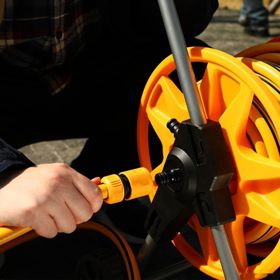 Тележка со шлангом Deko DKI025 065-0463 (1/2", 25 м)