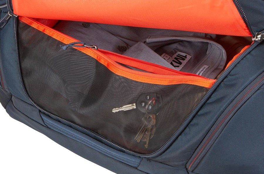Сумка Thule Subterra Duffel 60L (темно-синий) Сумка Thule Subterra Duffel 60L (темно-синий)