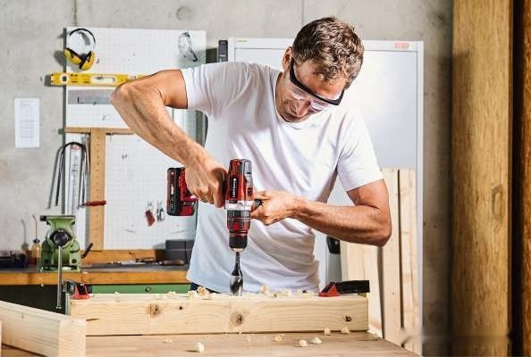 Дрель-шуруповерт Einhell TE-CD 18/48 Li-i (без АКБ) Дрель-шуруповерт Einhell TE-CD 18/48 Li-i (без АКБ)