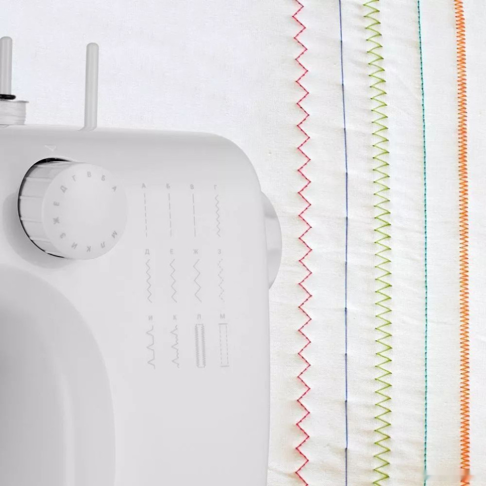 Электромеханическая швейная машина Kitfort KT-6042 Электромеханическая швейная машина Kitfort KT-6042