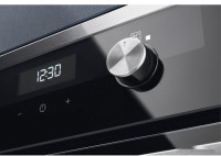 Духовой шкаф Electrolux SteamBake 600 KODEC75X2