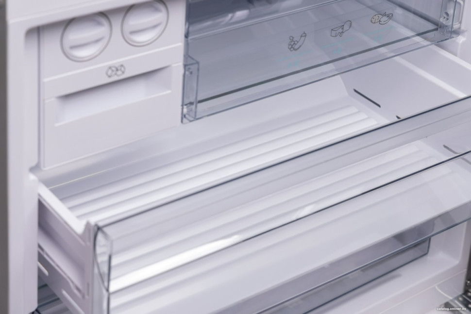 Холодильник Sharp SJ-653GHXI52R Холодильник Sharp SJ-653GHXI52R