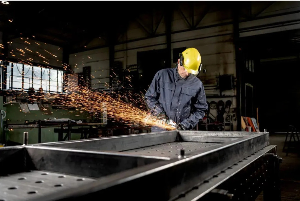 Угловая шлифмашина Metabo W 18 LT BL11-125 Quick 613052510 Угловая шлифмашина Metabo W 18 LT BL11-125 Quick 613052510