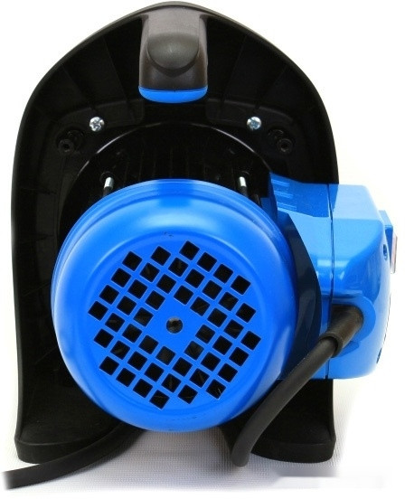 Самовсасывающий насос Калибр НБЦ-1000ПК