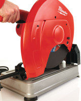 Дисковая пила Milwaukee CHS355