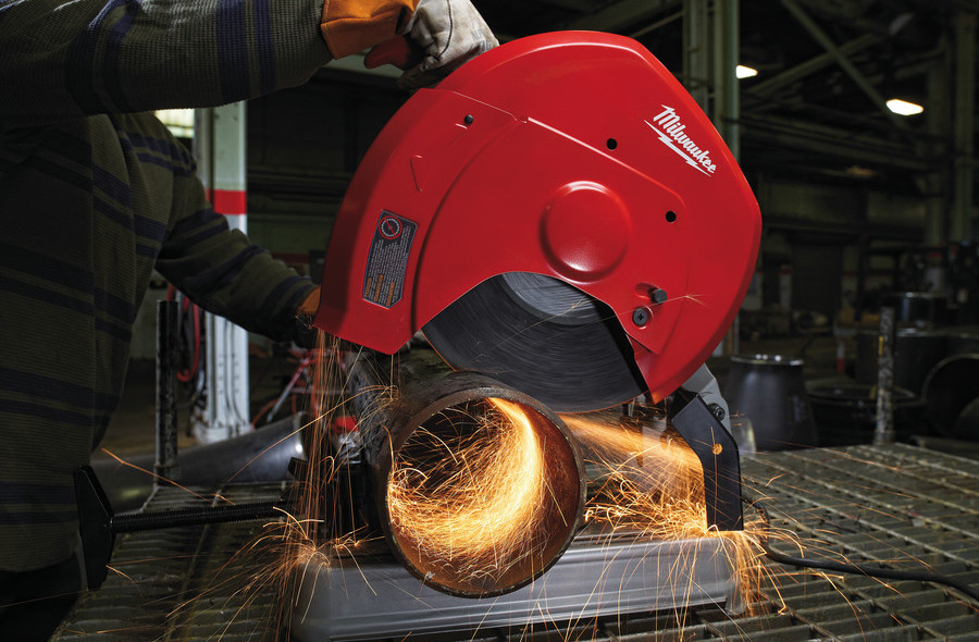 Дисковая пила Milwaukee CHS355 Дисковая пила Milwaukee CHS355