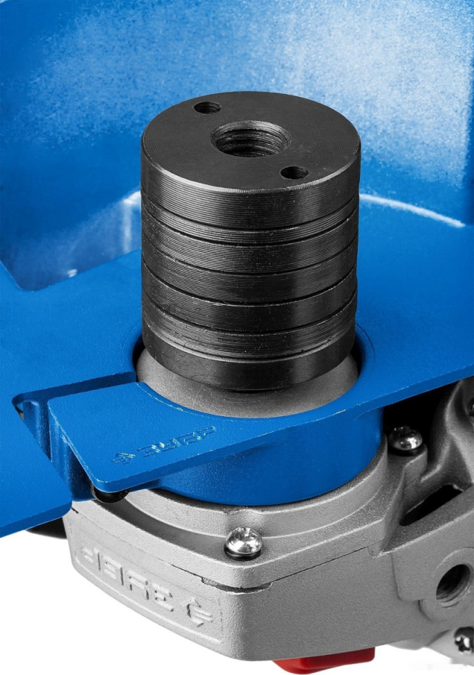 Штроборез ЗУБР ЗШ-П30-1400 ПСТ (без кейса) Штроборез ЗУБР ЗШ-П30-1400 ПСТ (без кейса)