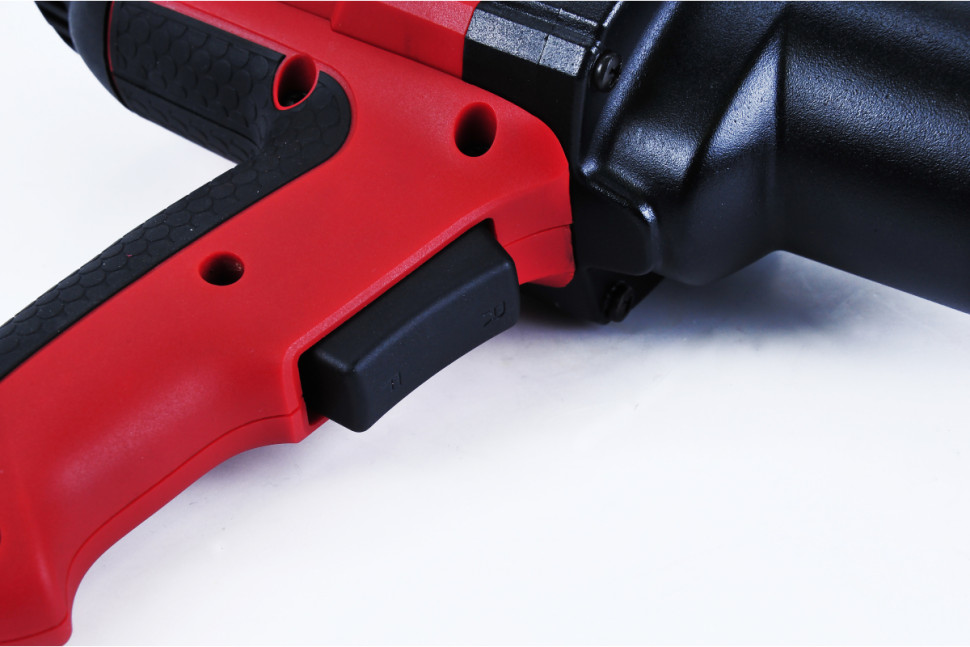 Гайковерт Elitech ГУ 350РЭ (195982) Гайковерт Elitech ГУ 350РЭ (195982)