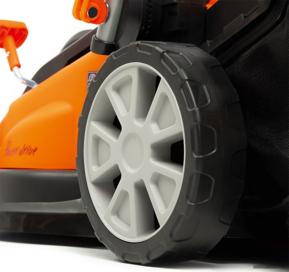 Колёсная газонокосилка Daewoo Power DLM 1800E Колёсная газонокосилка Daewoo Power DLM 1800E