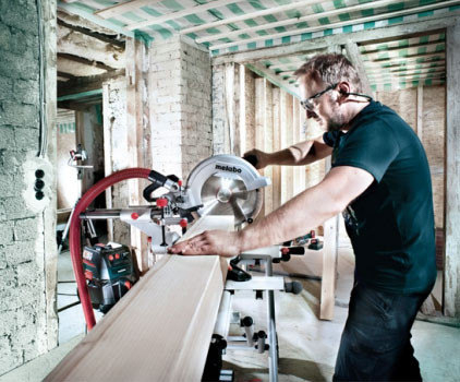 Дисковая пила Metabo KGS 305 M