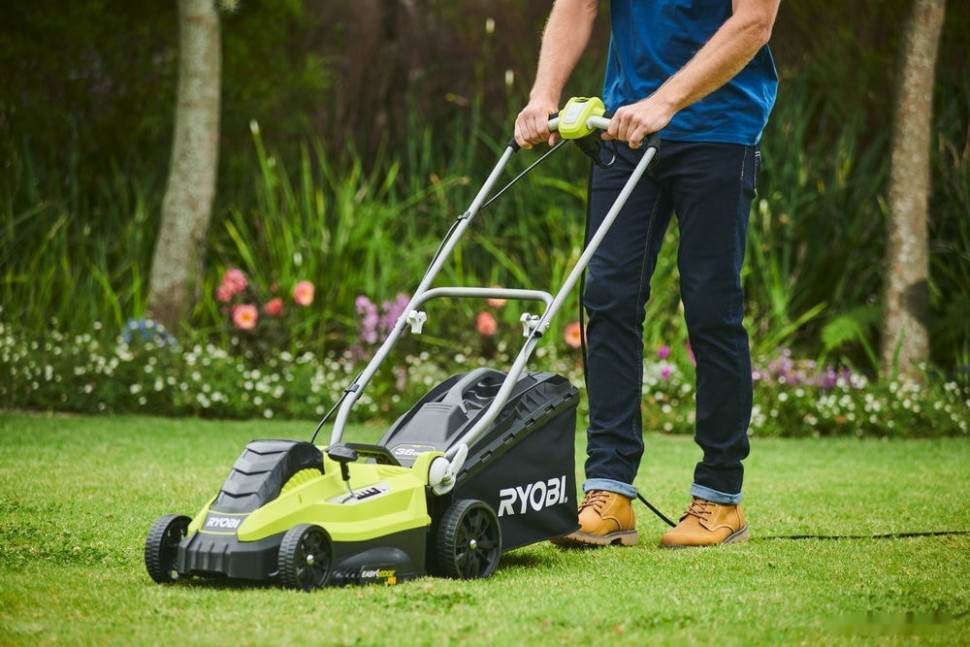 Газонокосилка Ryobi RLM3615 Газонокосилка Ryobi RLM3615