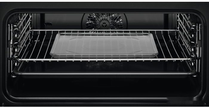 Духовой шкаф AEG KMK965090T