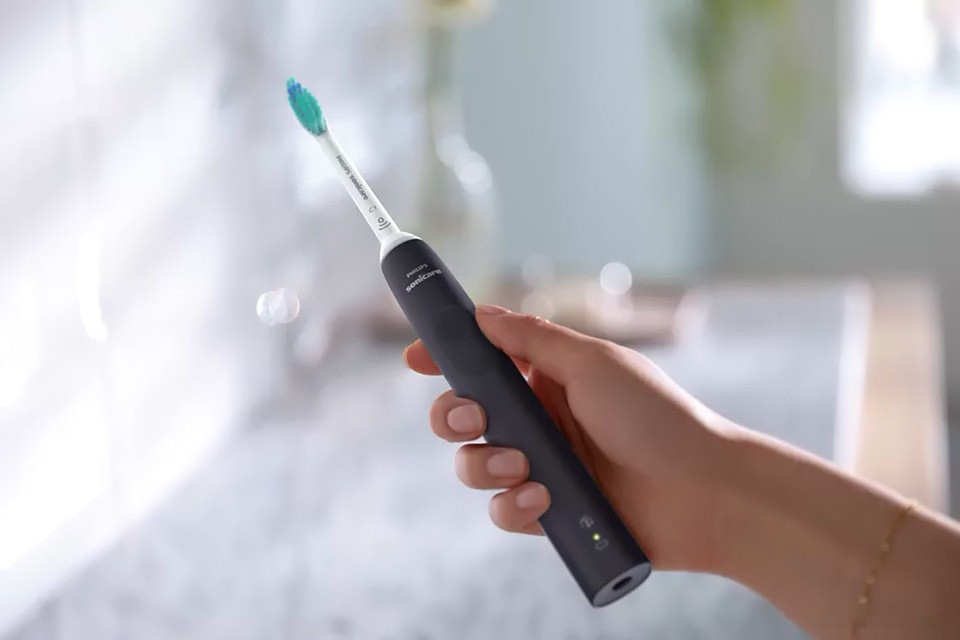 Электрическая зубная щетка Philips 3100 series HX3673/14 Электрическая зубная щетка Philips 3100 series HX3673/14