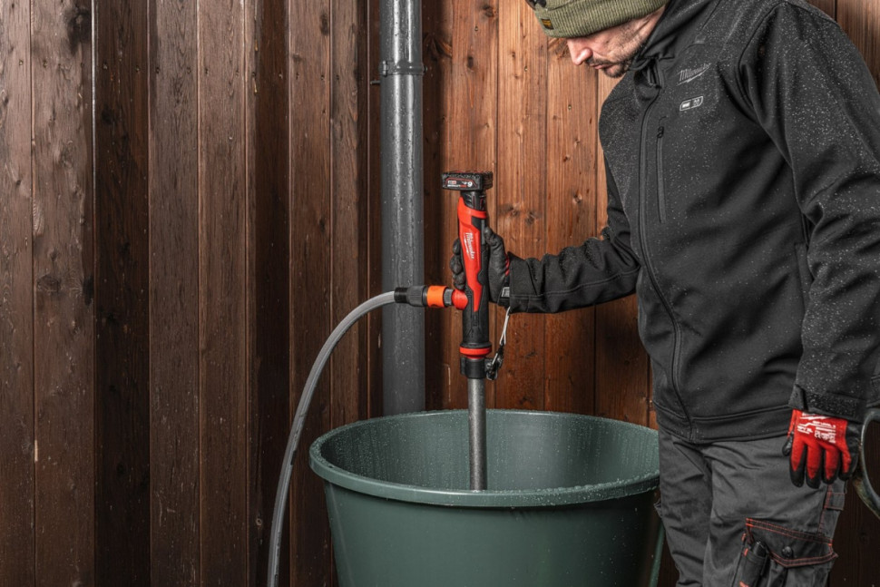 Дренажный насос Milwaukee M12 BSWP-601 4933479640 (с 1-им АКБ)
