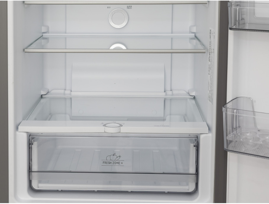 Холодильник с нижней морозильной камерой Hotpoint HT 5200 C MX Холодильник с нижней морозильной камерой Hotpoint HT 5200 C MX