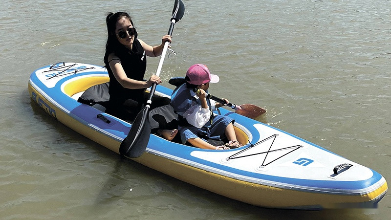 Надувная лодка GUETIO GT380KAY Inflatable Double Seat Adventuring Kayak Надувная лодка GUETIO GT380KAY Inflatable Double Seat Adventuring Kayak
