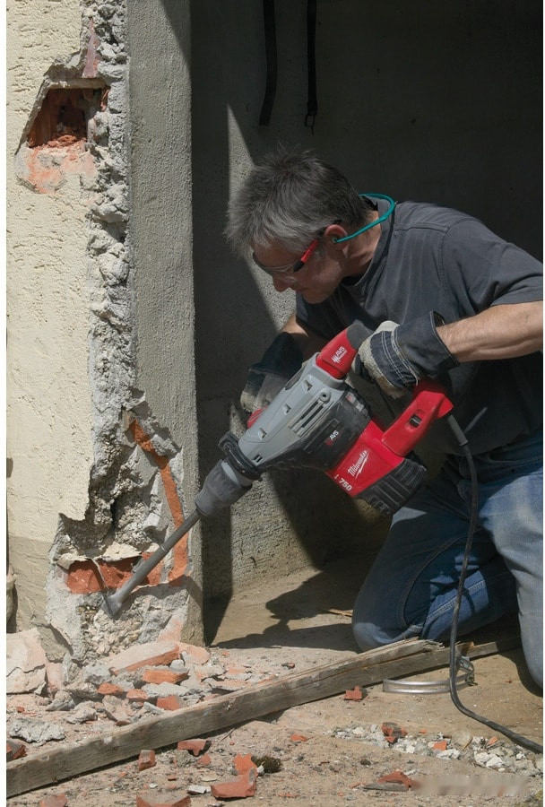 Перфоратор Milwaukee Kango 750 S 4933398600 Перфоратор Milwaukee Kango 750 S 4933398600