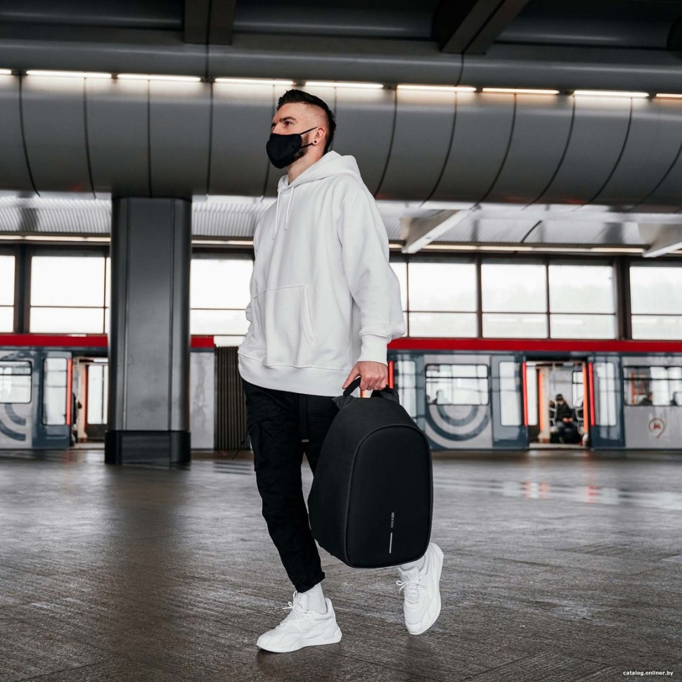 Рюкзак XD Design Bobby Hero Regular (черный)