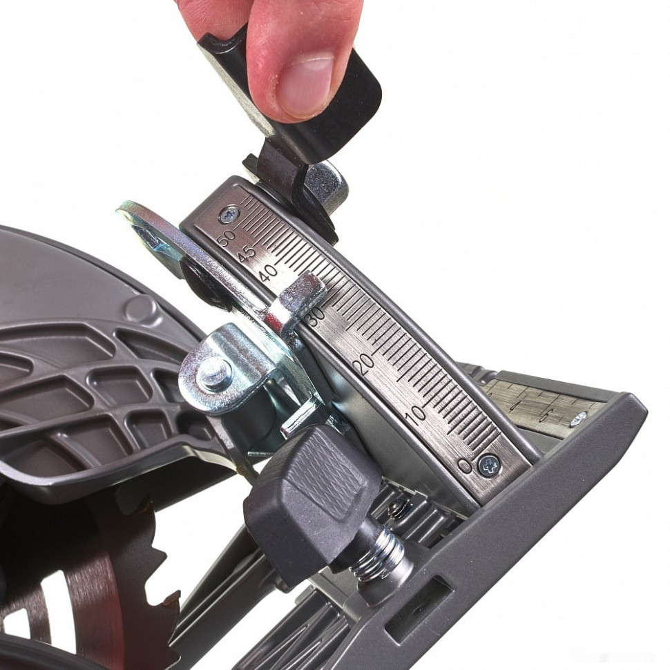 Дисковая (циркулярная) пила Milwaukee Fuel M18 FCSRH66-0 (без АКБ) Дисковая (циркулярная) пила Milwaukee Fuel M18 FCSRH66-0 (без АКБ)