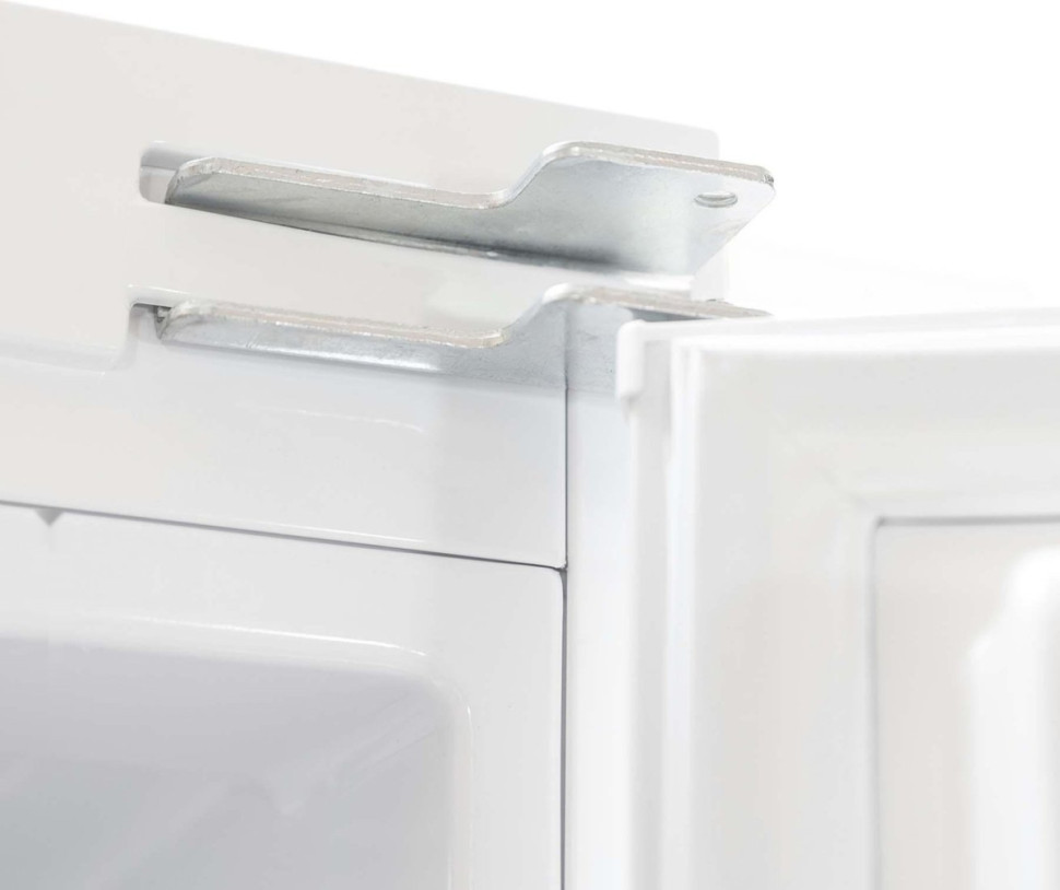 Однокамерный холодильник SCANDILUX RBI303EZ