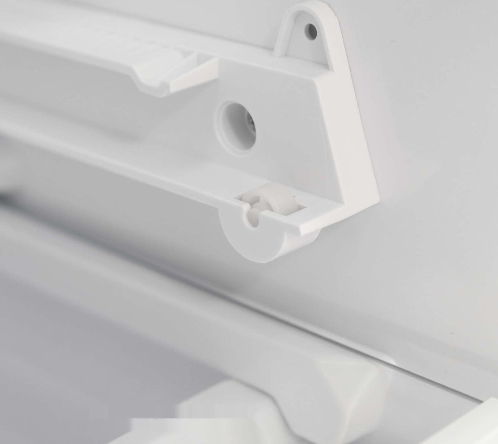 Однокамерный холодильник SCANDILUX RBI303EZ