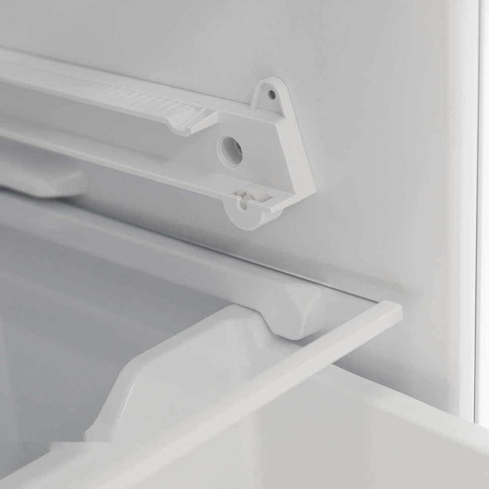 Однокамерный холодильник SCANDILUX RBI303EZ