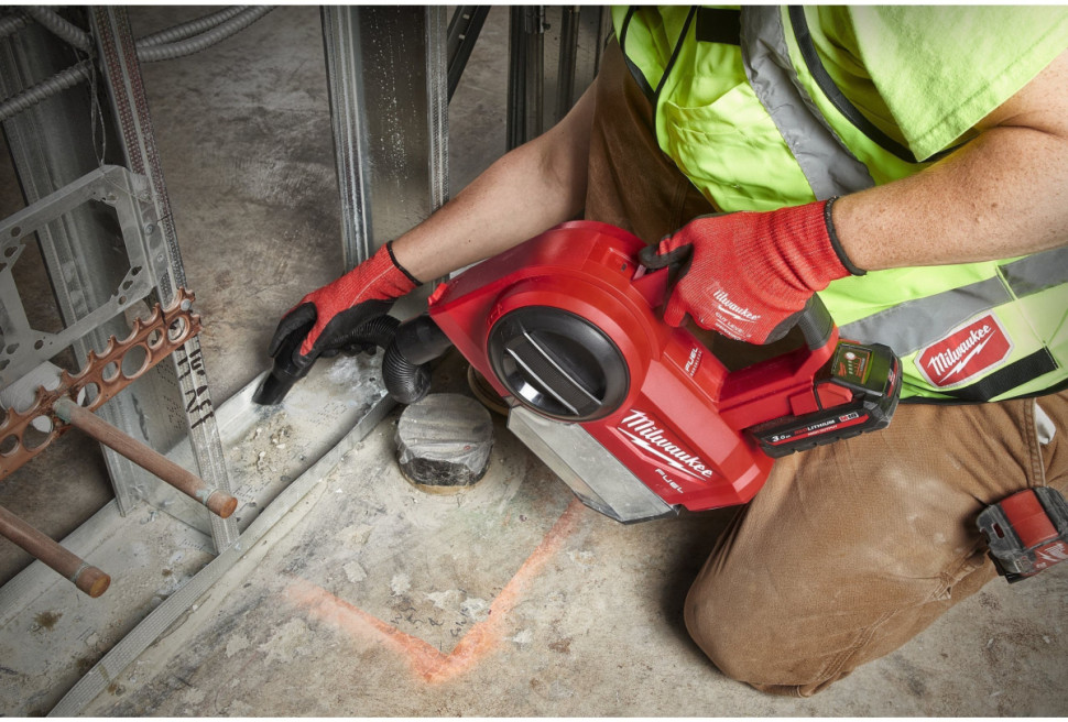 Пылесос Milwaukee M18 FCVL-0 Fuel (без АКБ и ЗУ) Пылесос Milwaukee M18 FCVL-0 Fuel (без АКБ и ЗУ)