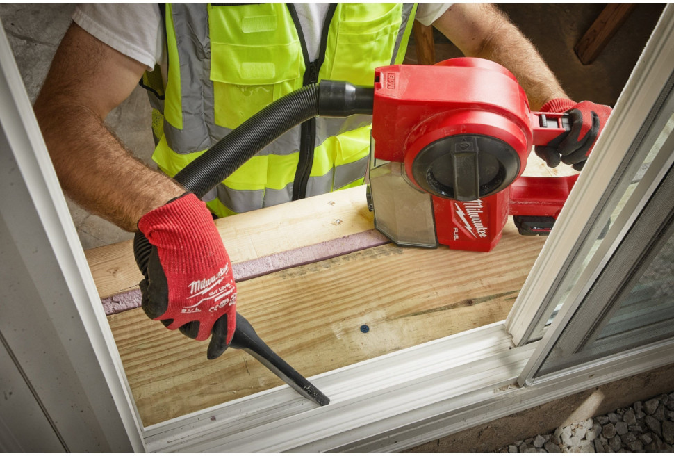 Пылесос Milwaukee M18 FCVL-0 Fuel (без АКБ и ЗУ) Пылесос Milwaukee M18 FCVL-0 Fuel (без АКБ и ЗУ)