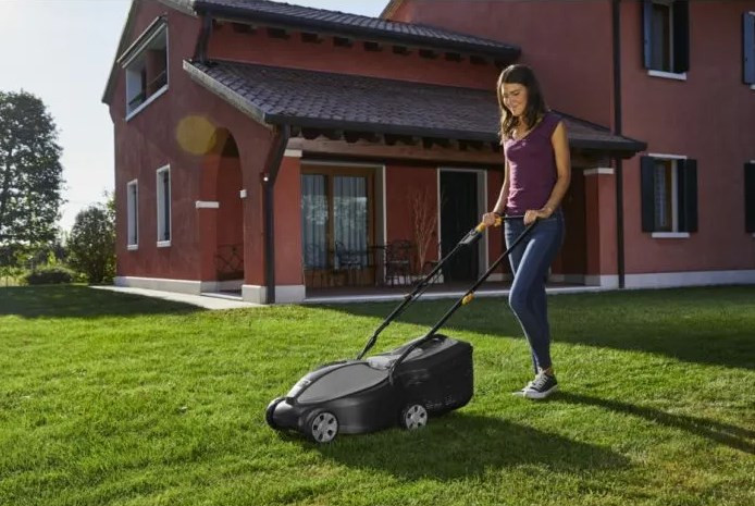 Газонокосилка Alpina AL 3020 Li Kit 291302064/A24 (с АКБ) Газонокосилка Alpina AL 3020 Li Kit 291302064/A24 (с АКБ)