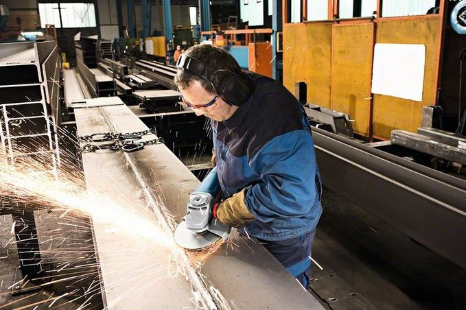 Угловая шлифмашина Bosch GWS 22-230 JH Угловая шлифмашина Bosch GWS 22-230 JH