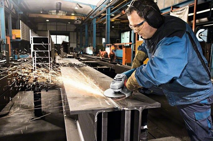 Угловая шлифмашина Bosch GWS 22-230 JH Угловая шлифмашина Bosch GWS 22-230 JH