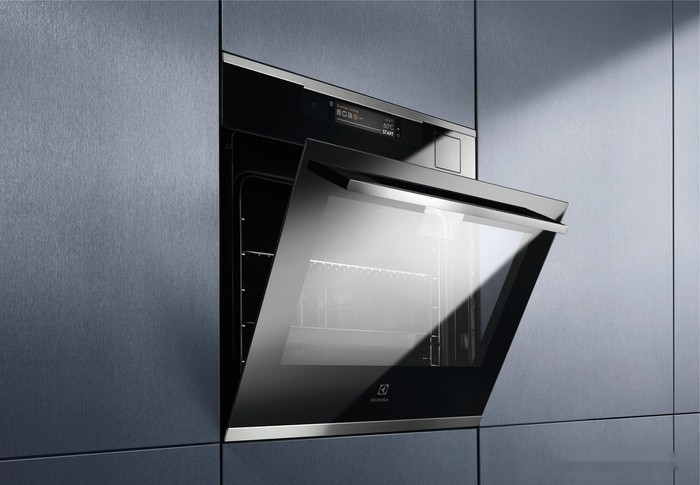 Духовой шкаф Electrolux KOAAS31CX