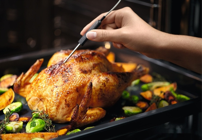 Духовой шкаф Electrolux KOAAS31CX