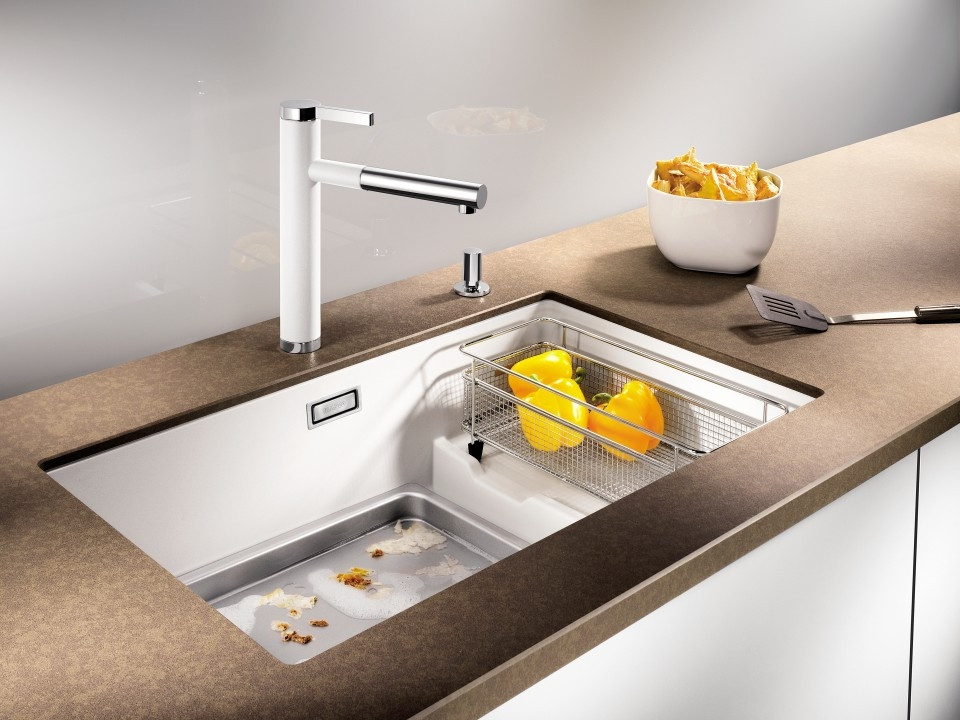Кухонная мойка Blanco Subline 700-U Level (алюметаллик, корзинчатый вентиль)