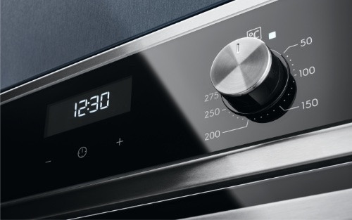 Духовой шкаф Electrolux EOD5H40X Духовой шкаф Electrolux EOD5H40X