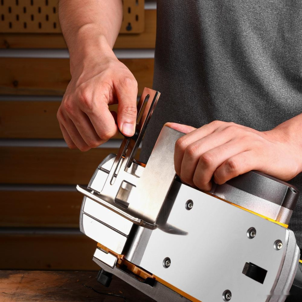 Электрорубанок Deko DKEP1400W 063-4337 Электрорубанок Deko DKEP1400W 063-4337