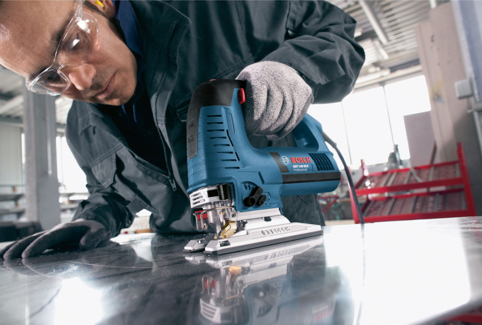 Лобзик Bosch GST 1400 BCE Professional Лобзик Bosch GST 1400 BCE Professional