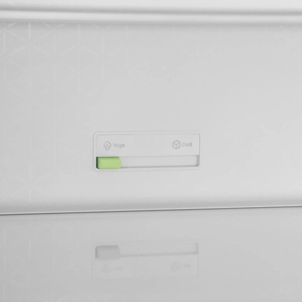 Холодильник Hyundai CM40043F Холодильник Hyundai CM40043F